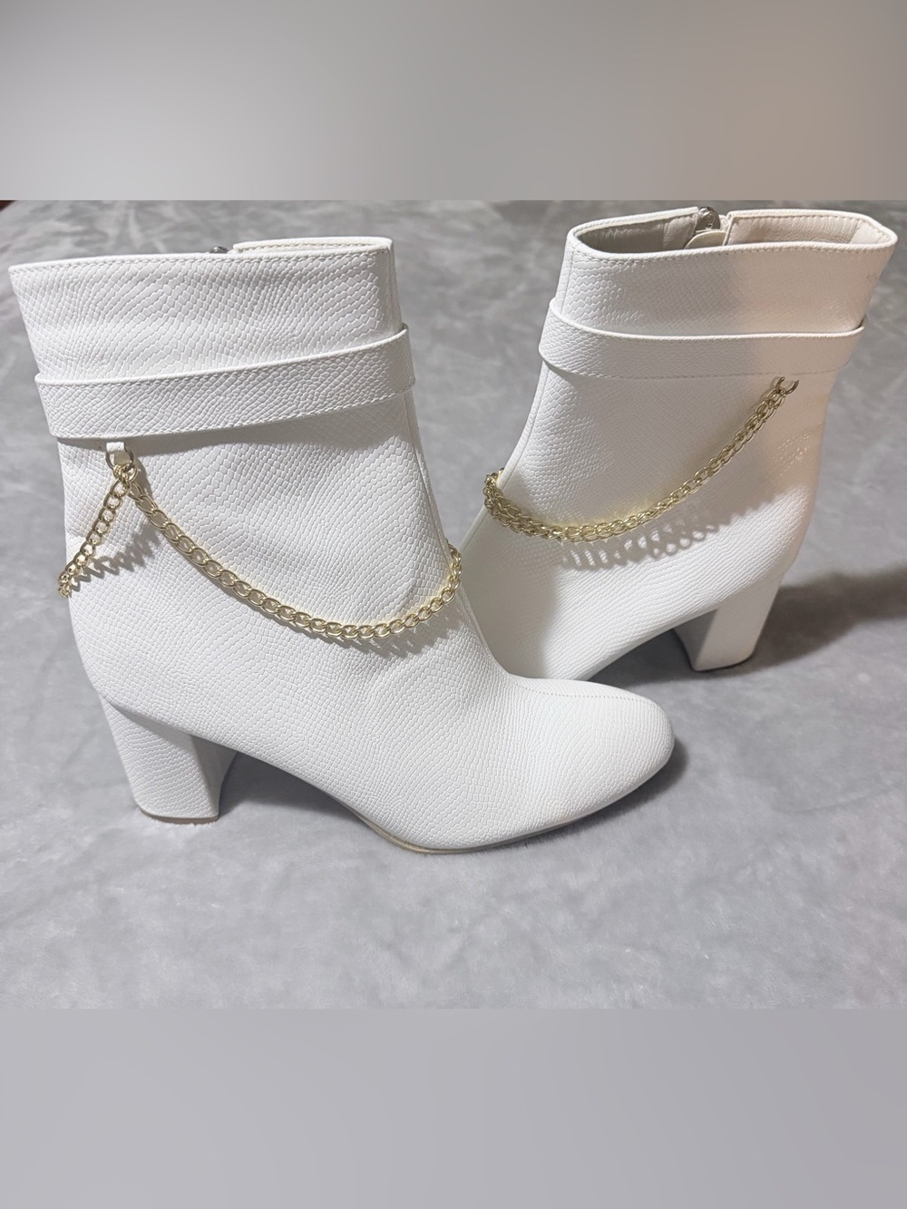 White Textured Ankle Booties with Gold Chain Accent fits size 9